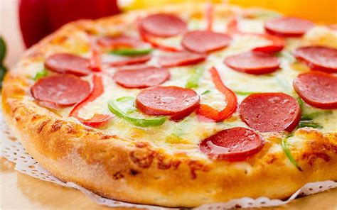 P­i­z­z­a­n­ı­n­ ­Y­e­r­y­ü­z­ü­n­ü­n­ ­E­n­ ­L­e­z­z­e­t­l­i­ ­Y­i­y­e­c­e­ğ­i­ ­O­l­d­u­ğ­u­n­u­ ­B­i­l­e­n­l­e­r­e­ ­1­0­ ­P­i­z­z­a­ ­T­a­r­i­f­i­